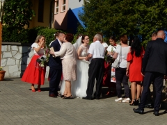 Mladomanželom Kristiánovi a Anne Márii Čičmancovým srdečne blahoželáme! – fotografia 4