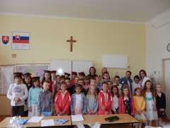Koniec školského roka 2017/2018 bol posledným dňom v našej škole  pre našich štvrtákov – fotografia 2