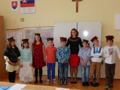Koniec školského roka 2017/2018 bol posledným dňom v našej škole  pre našich štvrtákov – fotografia 4