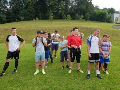 Na miništranskom  futbalovom turnaji v Chmeľnici zvíťazili domáci – fotografia 9