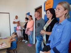 Naša škola otvorila svoje brány. Opäť privítala svojich prváčikov. – fotografia 14