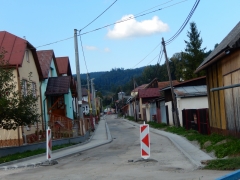 POZOR! V CHMEĽNICI SA ZAJTRA ZAČÍNA S ASFALTOVANÍM KOMUNIKÁCIÍ! – fotografia 15
