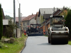 ASFALTOVANIE MK  v Chmeľnici 11.09.2018 – fotografia 24