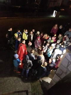 LAMPIÓNOVÝ SPRIEVOD SV. MARTINA V CHMEĽNICI – fotografia 10