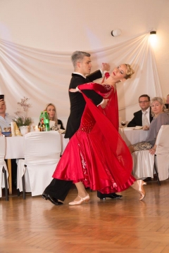 5. REPREZENTAČNÝ PLES OBCE 28. 12.2018 – fotografia 15