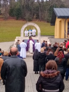 Svätá Zem v priamom prenose... – fotografia 3