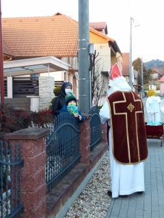 6.decembra 2020 k nám prišiel Mikuláš. – fotografia 92