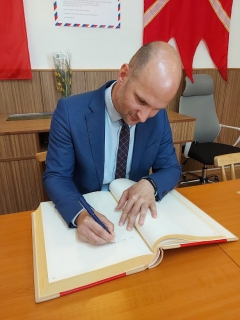 Podpredseda NRSR Gábor Grendel navštívil Chmeľnicu – fotografia 6