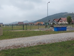 Výstavba oplotenia športového areálu. – fotografia 125