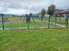 Výstavba oplotenia športového areálu. – fotografia 77