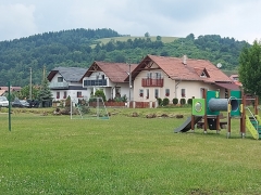 Výstavba oplotenia športového areálu. – fotografia 38