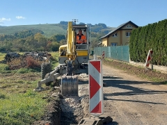Výstavba cesty na IBV pri trati – fotografia 190