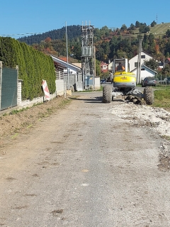 Výstavba cesty na IBV pri trati – fotografia 104