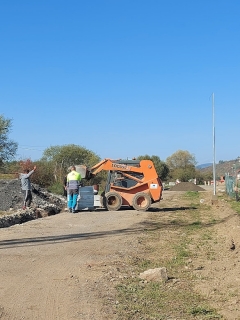 Výstavba cesty na IBV pri trati – fotografia 89
