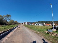 Výstavba cesty na IBV pri trati – fotografia 110