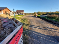 Výstavba cesty na IBV pri trati – fotografia 67
