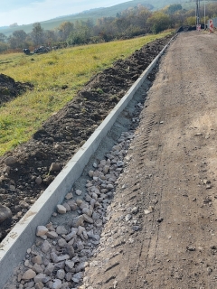 Výstavba cesty na IBV pri trati – fotografia 73