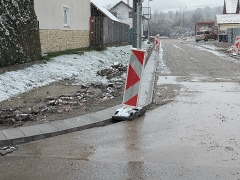 Výstavba cesty na IBV pri trati – fotografia 96
