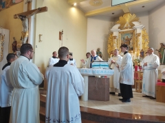 Mons. FRANTIŠEK RÁBEK celebroval odpustovú slávnosť Ružencovej Panny Márie – fotografia 42