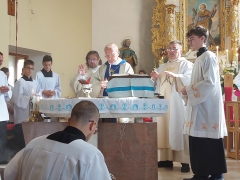 Mons. FRANTIŠEK RÁBEK celebroval odpustovú slávnosť Ružencovej Panny Márie – fotografia 29