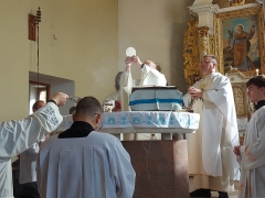 Mons. FRANTIŠEK RÁBEK celebroval odpustovú slávnosť Ružencovej Panny Márie – fotografia 44