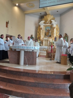 Mons. FRANTIŠEK RÁBEK celebroval odpustovú slávnosť Ružencovej Panny Márie – fotografia 8