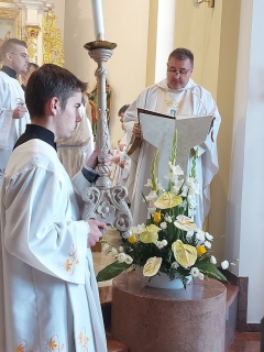 Mons. FRANTIŠEK RÁBEK celebroval odpustovú slávnosť Ružencovej Panny Márie – fotografia 22