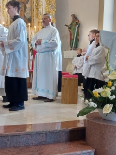 Mons. FRANTIŠEK RÁBEK celebroval odpustovú slávnosť Ružencovej Panny Márie – fotografia 15