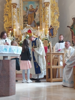 Mons. FRANTIŠEK RÁBEK celebroval odpustovú slávnosť Ružencovej Panny Márie – fotografia 1