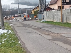 REKONŠTRUKCIA CIEST V CHMEĽNICI FINIŠUJE – fotografia 48