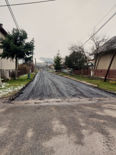 ASFALTOVANIE CESTY IBV PRI TRATI – fotografia 87