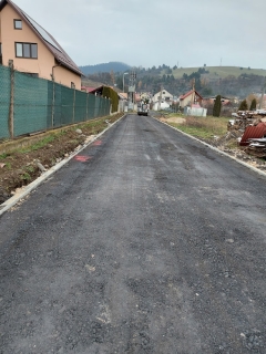ASFALTOVANIE CESTY IBV PRI TRATI – fotografia 37