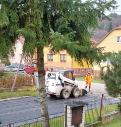 ASFALTOVANIE CESTY IBV PRI TRATI – fotografia 43