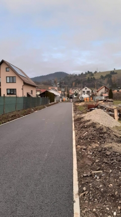 ASFALTOVANIE CESTY IBV PRI TRATI – fotografia 89