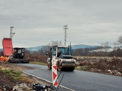 ASFALTOVANIE CESTY IBV PRI TRATI – fotografia 33