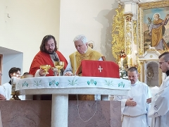 Doc. ThDr. ICLic. Štefan Mordel, PhD., hlavný celebrant ODPUSTOVEJ SLÁVNOSTI V CHMEĽNICI – fotografia 3