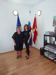 Starostka mestskej časti Bratislava-Staré Mesto ING. ARCH. ZUZANA AUFRICHTOVÁ v Chmeľnici – fotografia 3