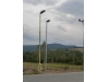 Nové úsporné lampy verejného osvetlenia pred vstupom do obce